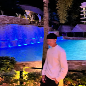 Meet your Posher, Nicolas